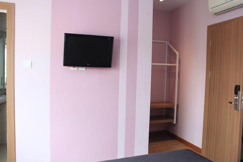 Kama Hotel Μεντάν Εξωτερικό φωτογραφία
