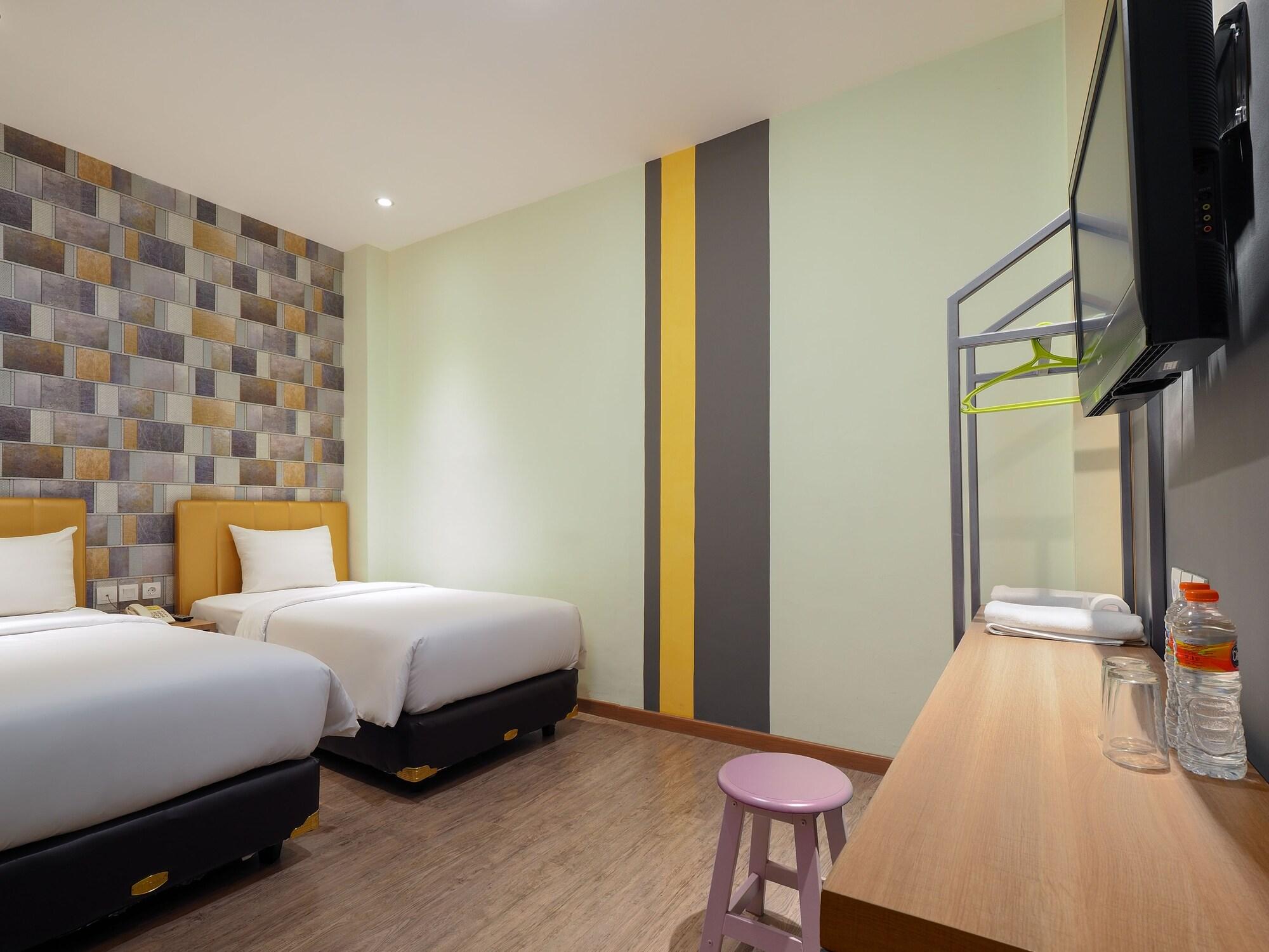 Kama Hotel Μεντάν Εξωτερικό φωτογραφία