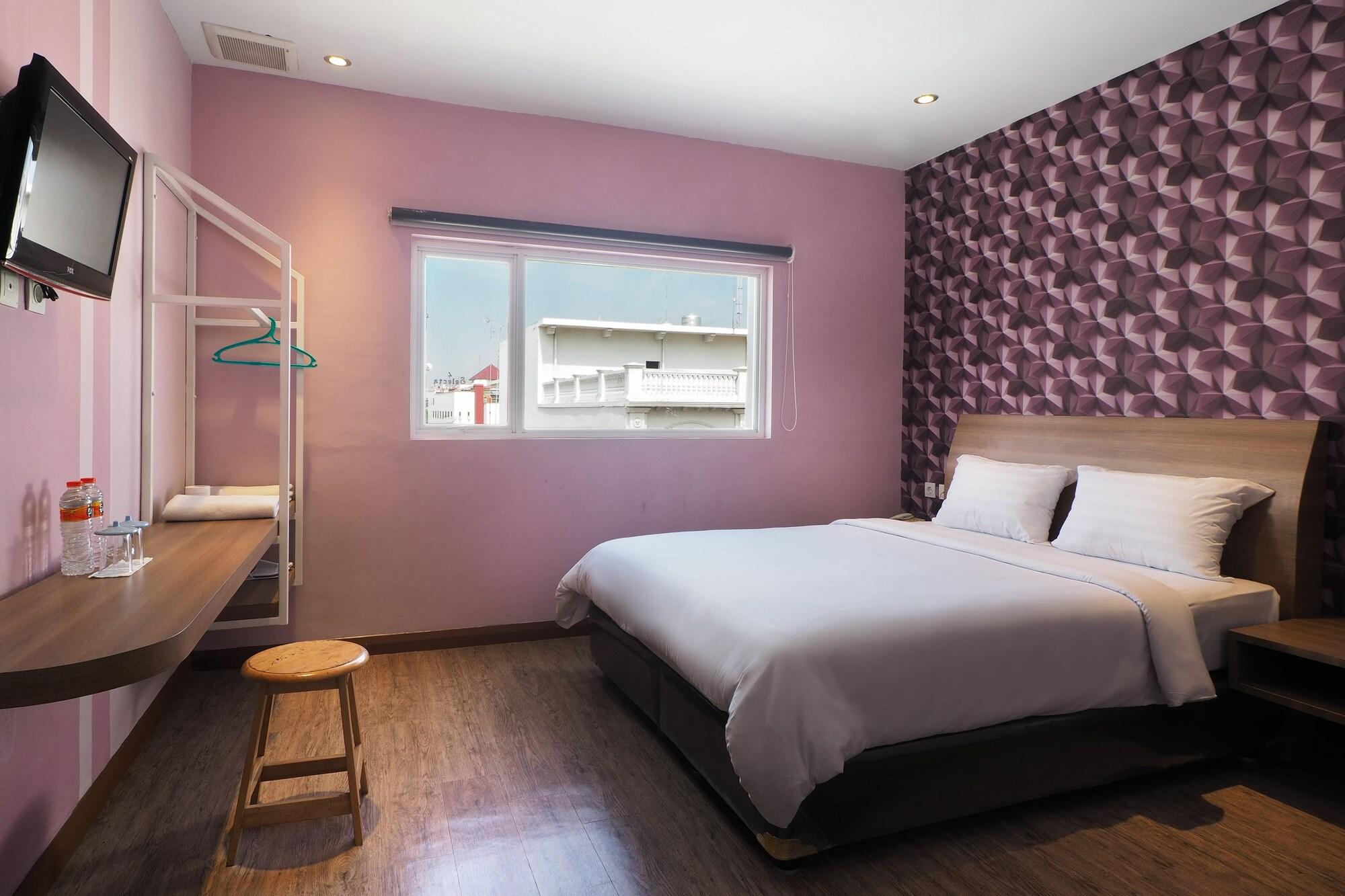 Kama Hotel Μεντάν Εξωτερικό φωτογραφία